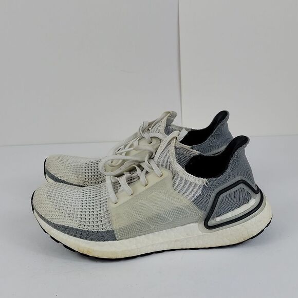 Adidas Utraboost 20 X James Bond Women's Shoes. - Picture 2 of 10